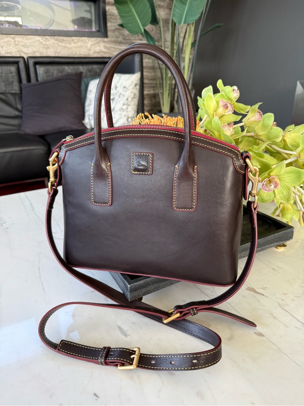 New Dooney & Bourke Florentine Domed Satchel Italian Vacchetta Leather - Picture 8 of 16